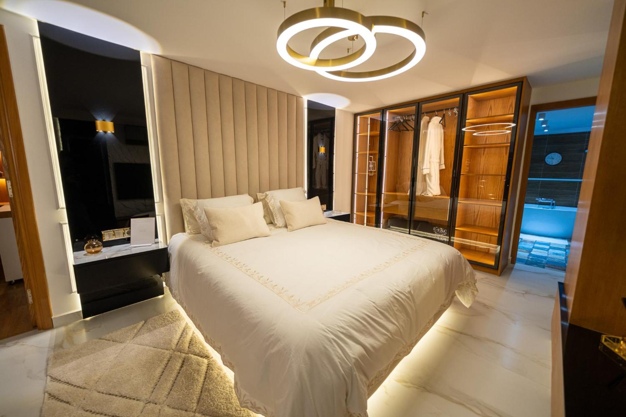 شقة Ecrin Secret, Duplex Prestige, Proche Corniche & Medina, Piscine, Parking, Wifi, Iptv, Ac طنجة المظهر الخارجي الصورة