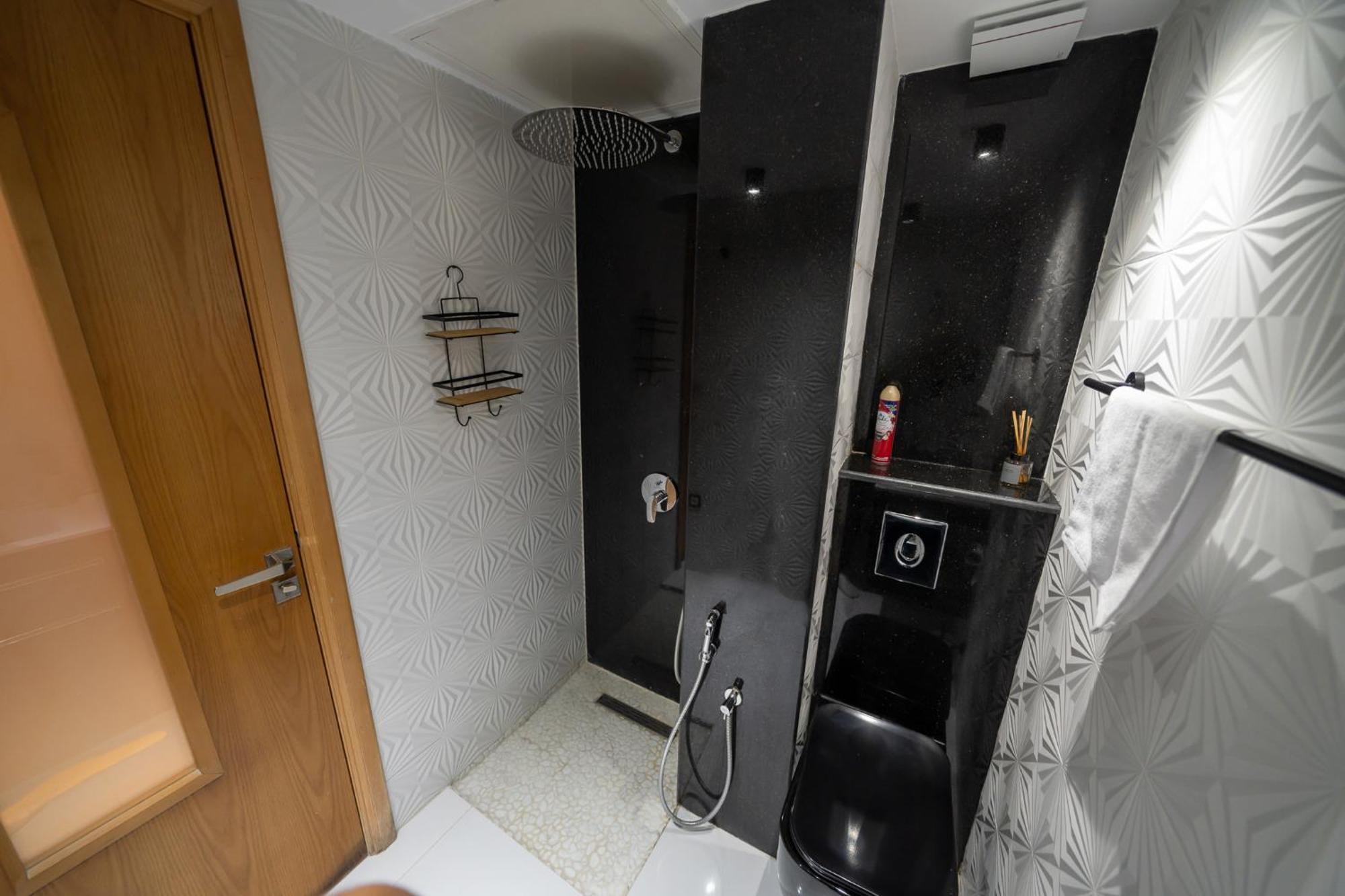 شقة Ecrin Secret, Duplex Prestige, Proche Corniche & Medina, Piscine, Parking, Wifi, Iptv, Ac طنجة المظهر الخارجي الصورة